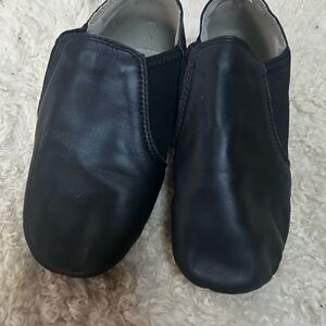 Dance kids Black Leather Slip-On Shoes